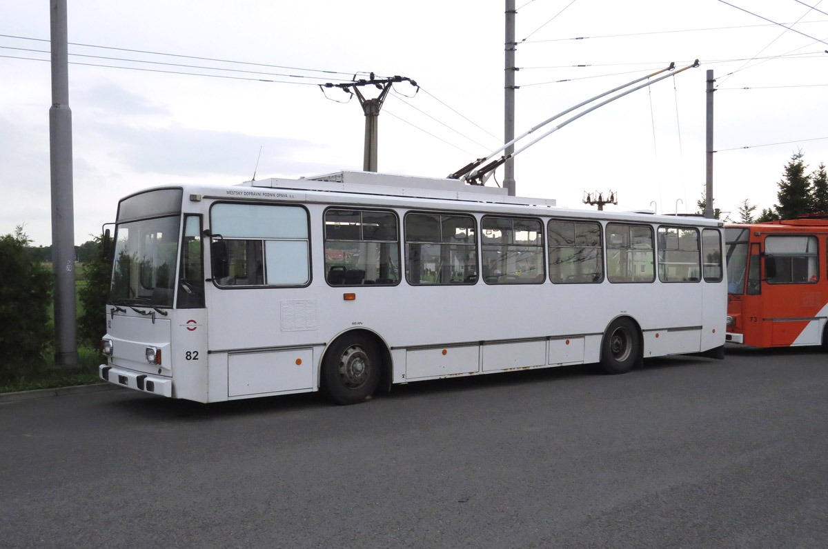 Опава, Škoda 14Tr17/6M № 82
