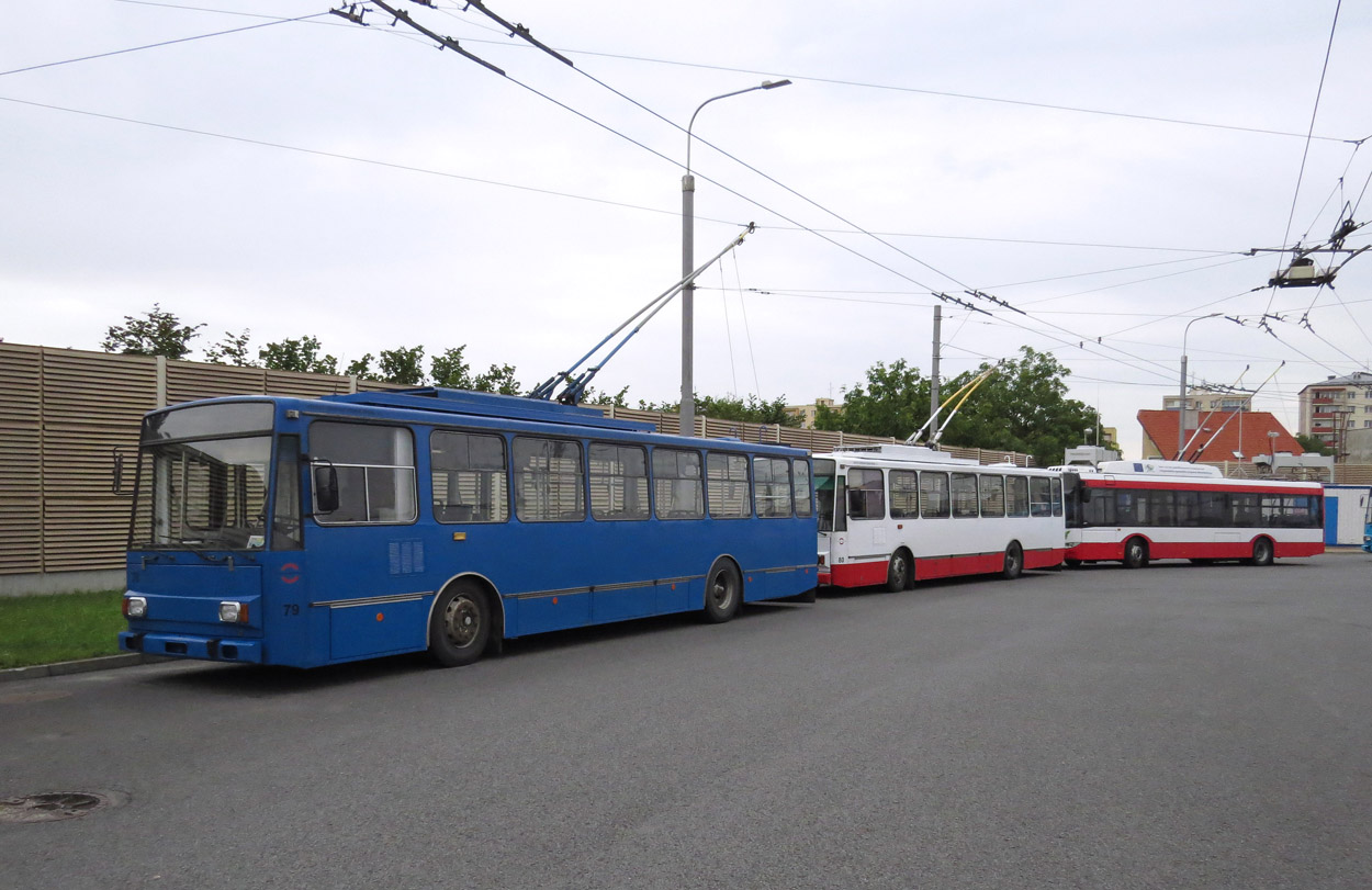 Опава, Škoda 14Tr17/6M № 79; Опава, Škoda 14Tr17/6M № 80; Опава, Škoda 26Tr Solaris III № 310