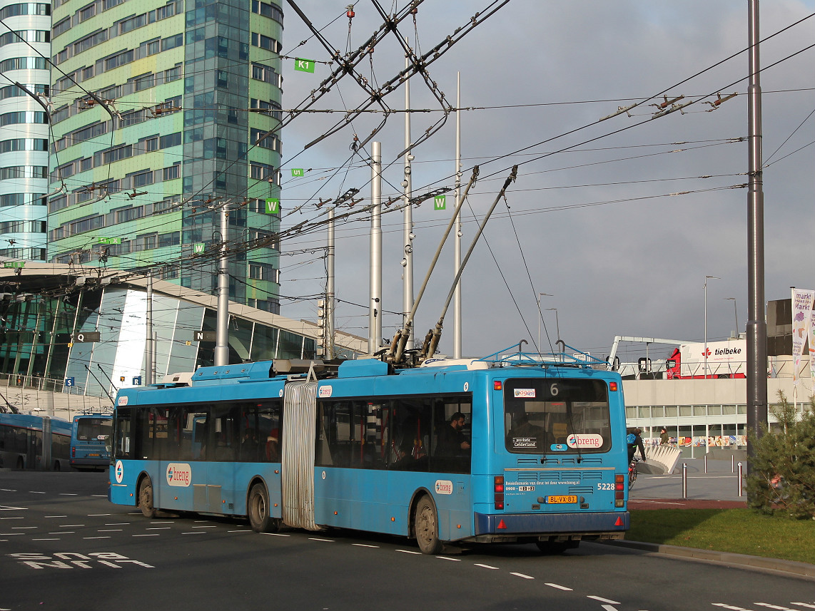 Арнем, Berkhof Premier AT18 № 5228 Арнем, Berkhof Premier AT18 № 5228