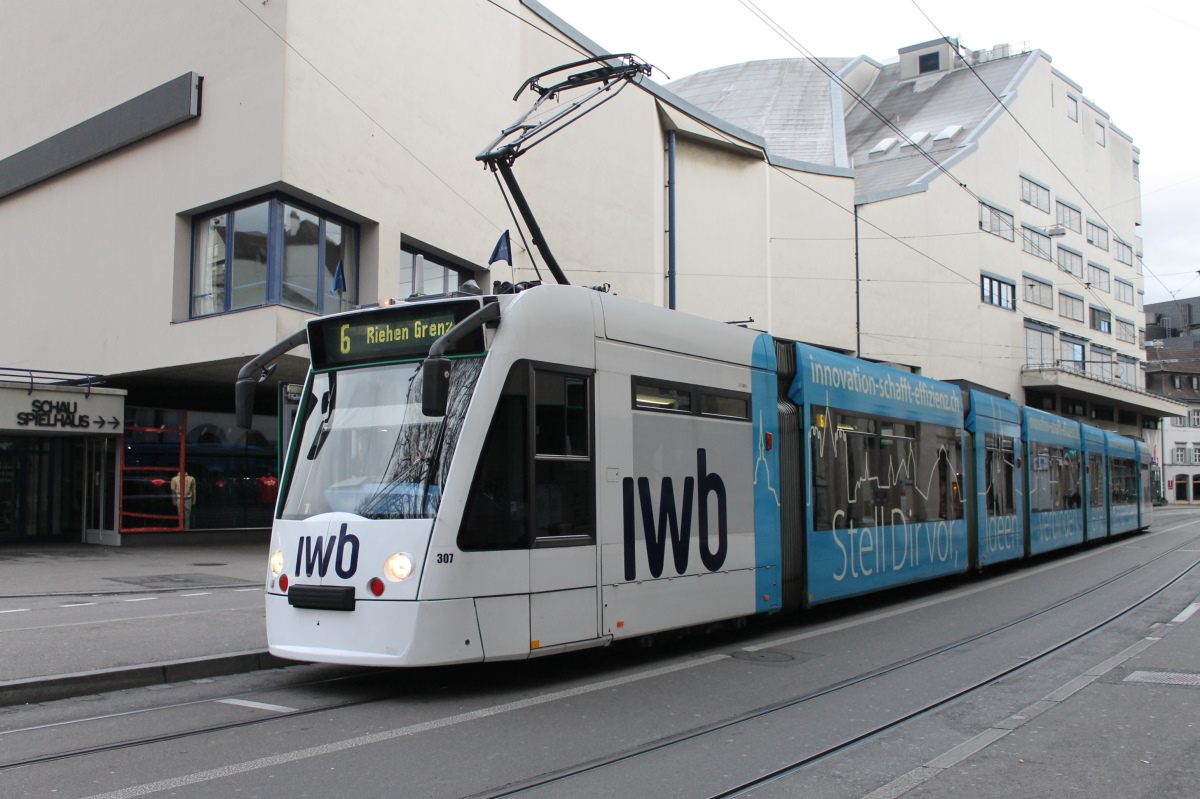 Basel, Siemens Combino — 307