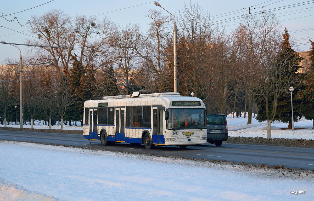 Гомель, БКМ 32102 № 1709
