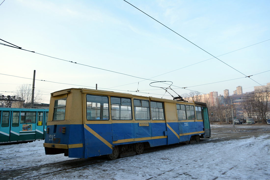 Владивосток, 71-605 (КТМ-5М3) № 295 Владивосток, 71-605 (КТМ-5М3) № 295