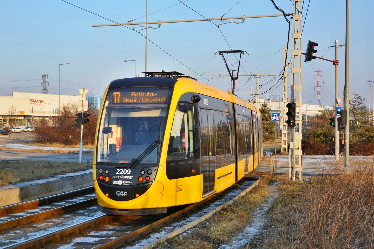 Будапешт, CAF Urbos 3 № 2209