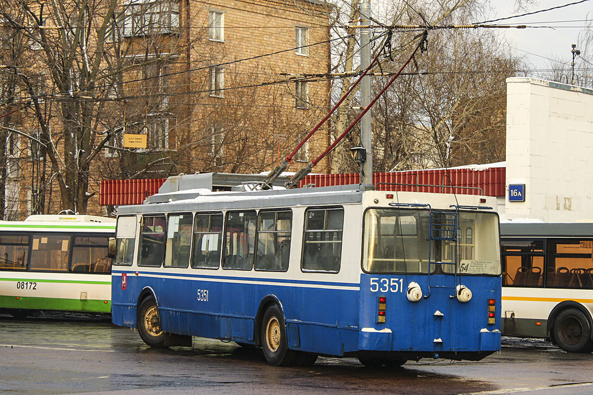 Москва, ЗиУ-682ГМ1 (с широкой передней дверью) № 5351