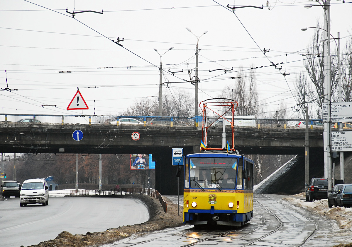 Киев, Tatra T6B5SU № 001