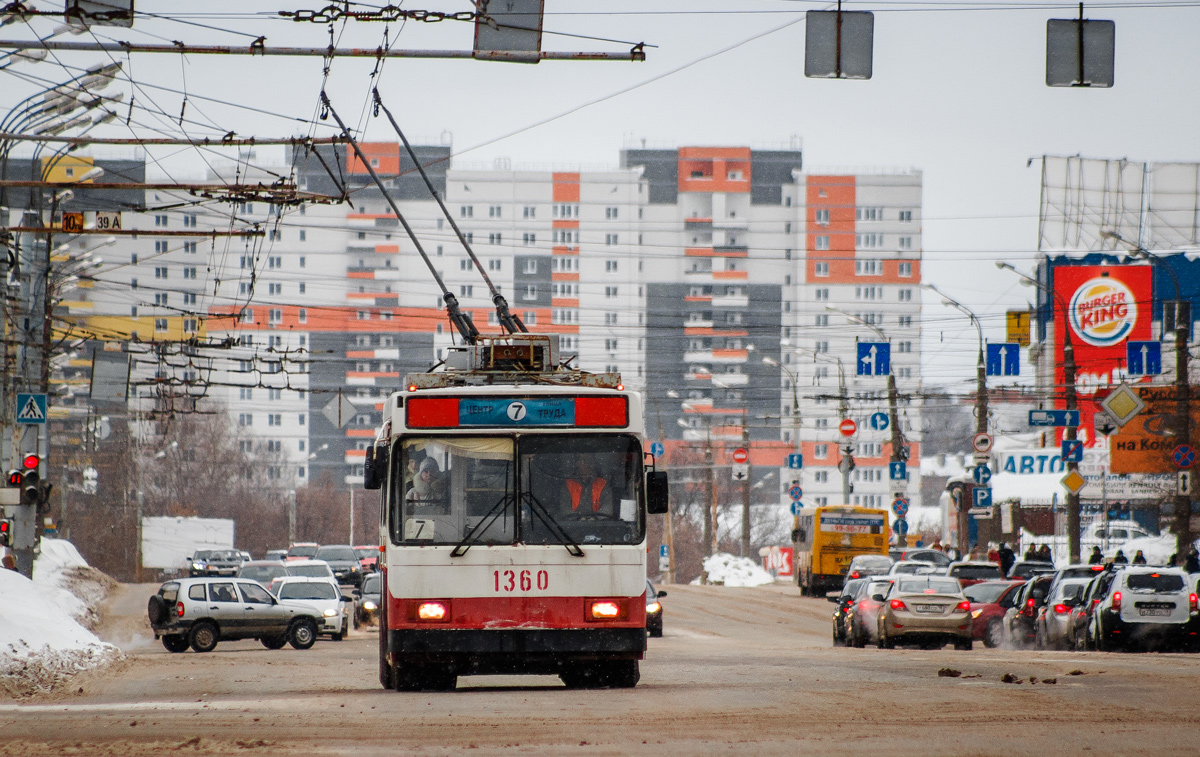 Ижевск, ВМЗ-5298-22 № 1360