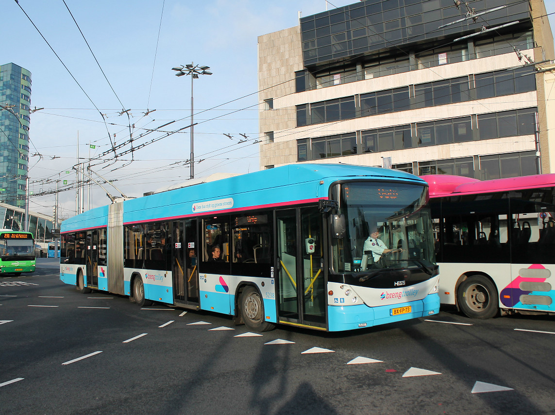 Арнем, Hess SwissTrolley 3 (BGT-N2C) № 5238