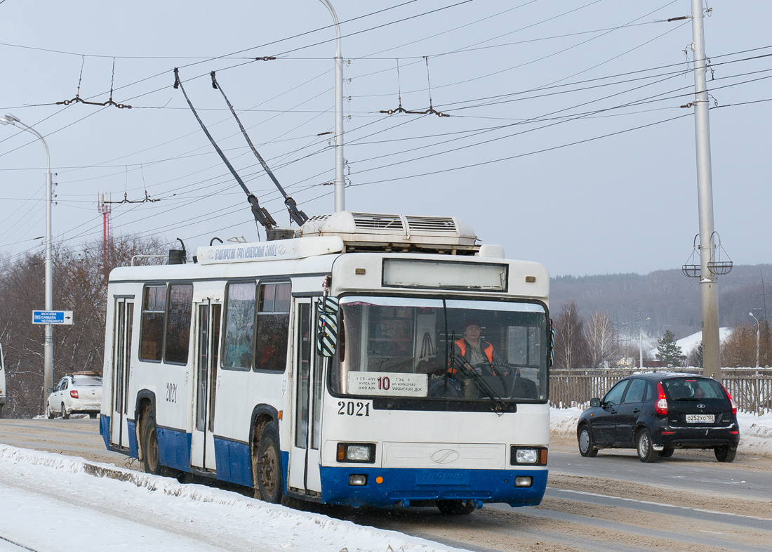 Уфа, БТЗ-52761Т № 2021