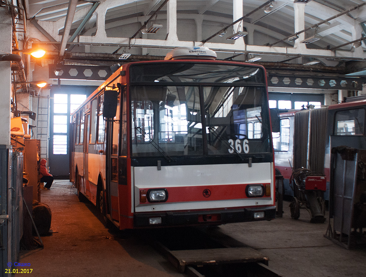 Черновцы, Škoda 14TrR № 366