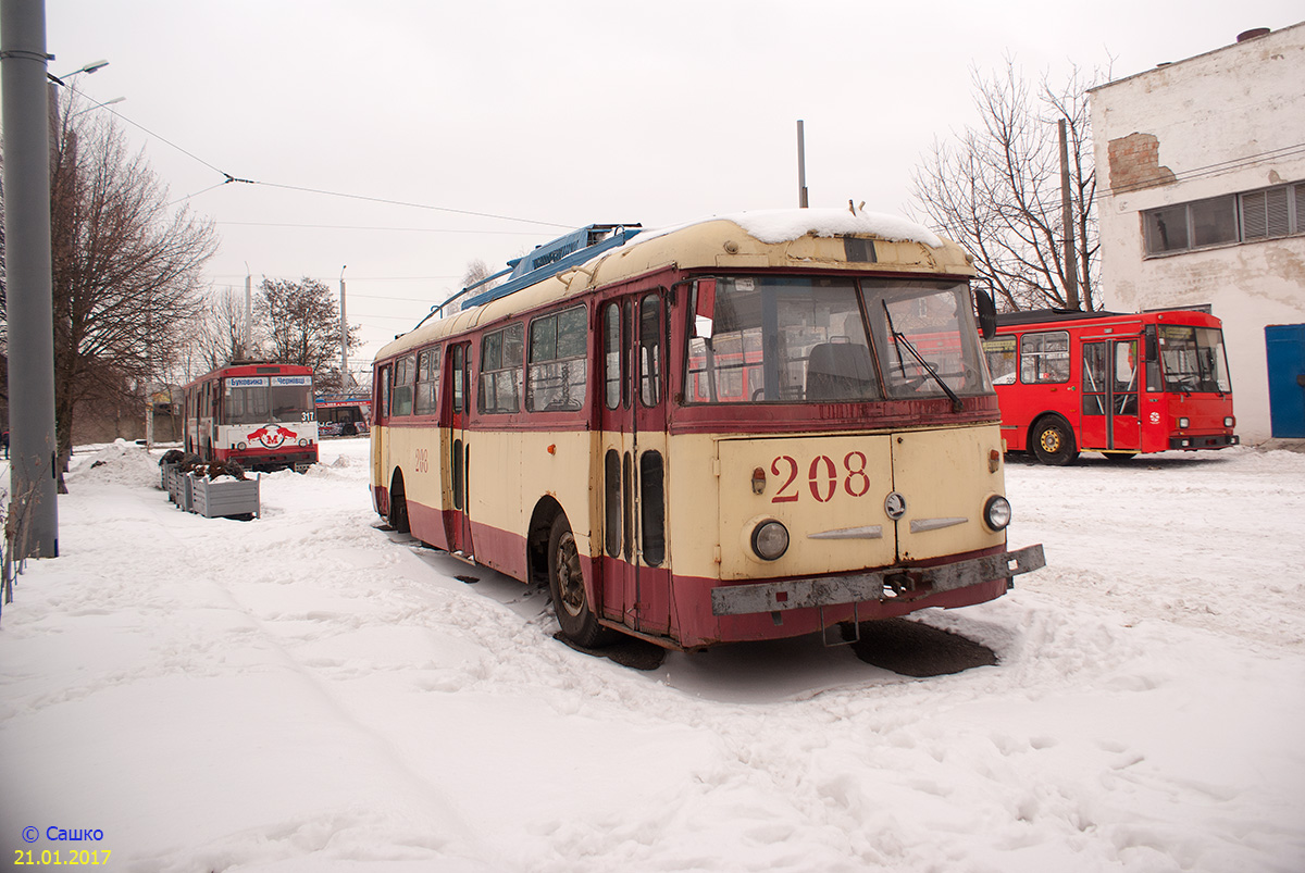 Tšernivtsi, Škoda 9TrH27 # 208; Tšernivtsi, Škoda 14Tr11/6 # 317