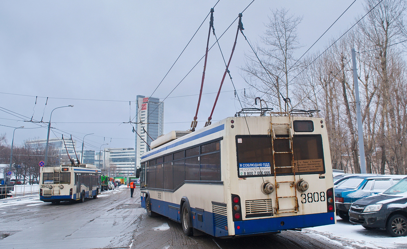 Москва, СВАРЗ-МАЗ-6235.00 № 3808