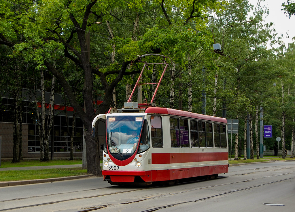 Sankt Petersburg, 71-134A (LM-99AVN) Nr. 3909