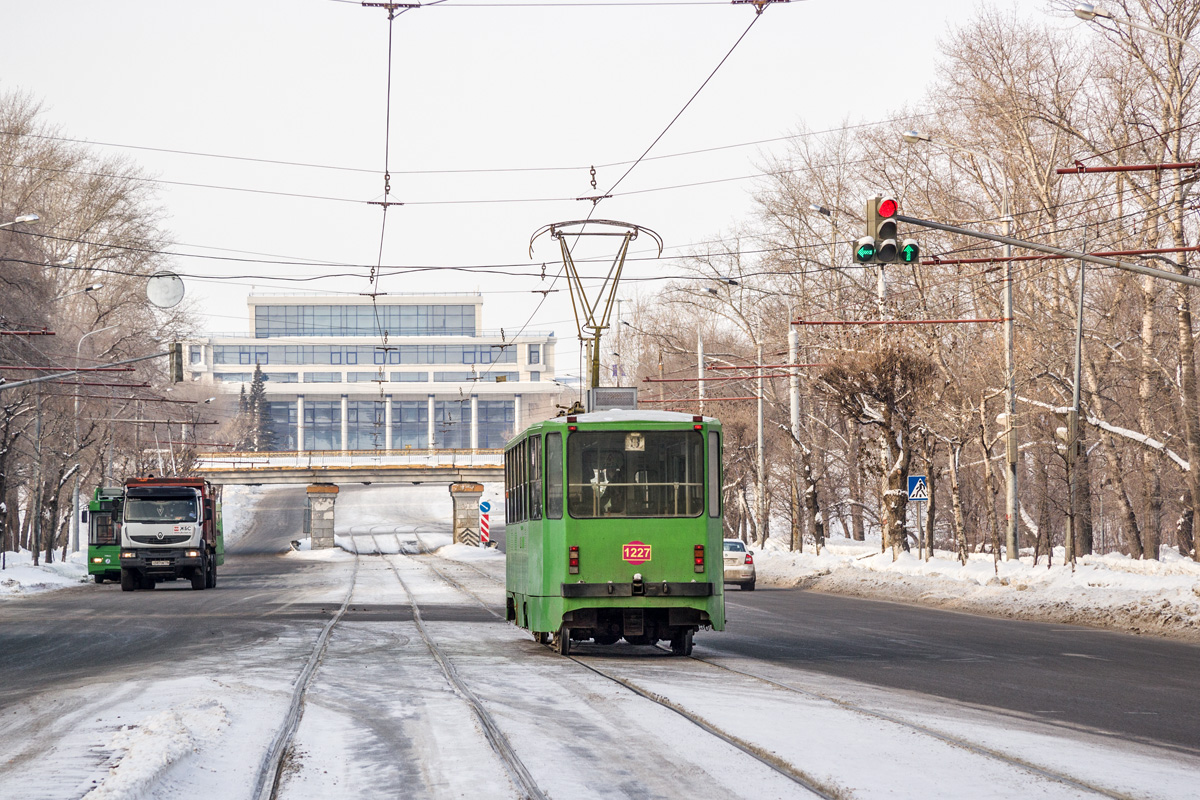 Kazany, 71-402 — 1227