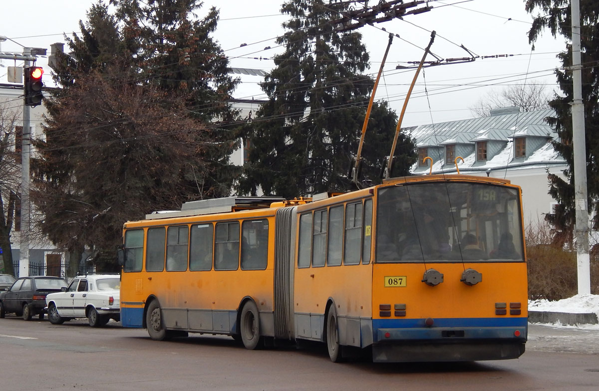 Житомир, Škoda 15Tr13/6M № 087