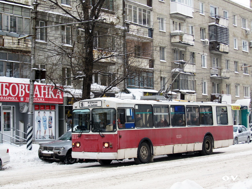 Saratov, ZiU-682G-014 [G0E] č. 1223