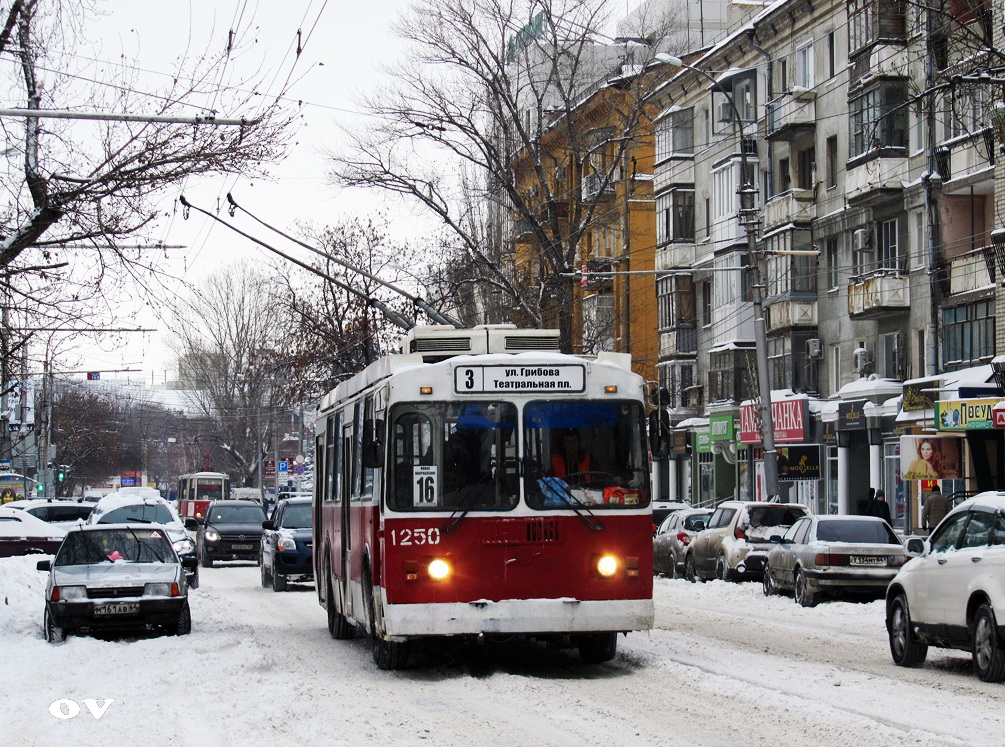 Саратов, ЗиУ-682Г-016.02 № 1250