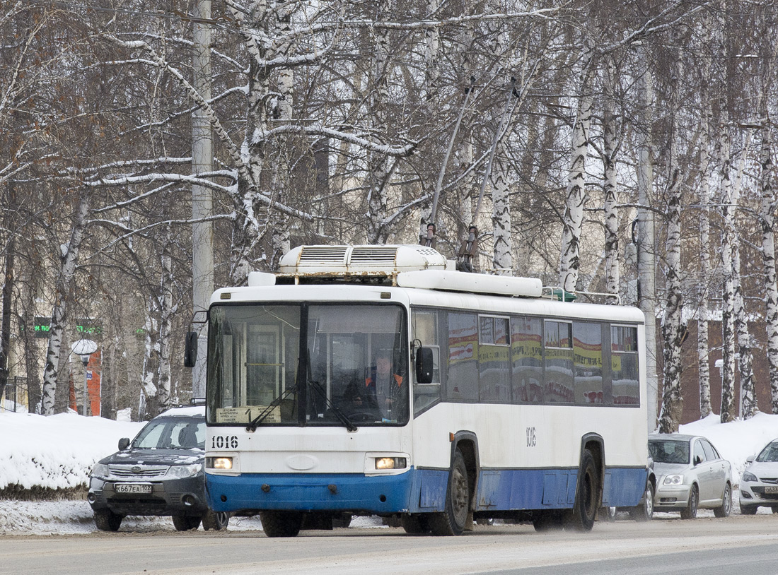 Уфа, БТЗ-52767Р № 1016