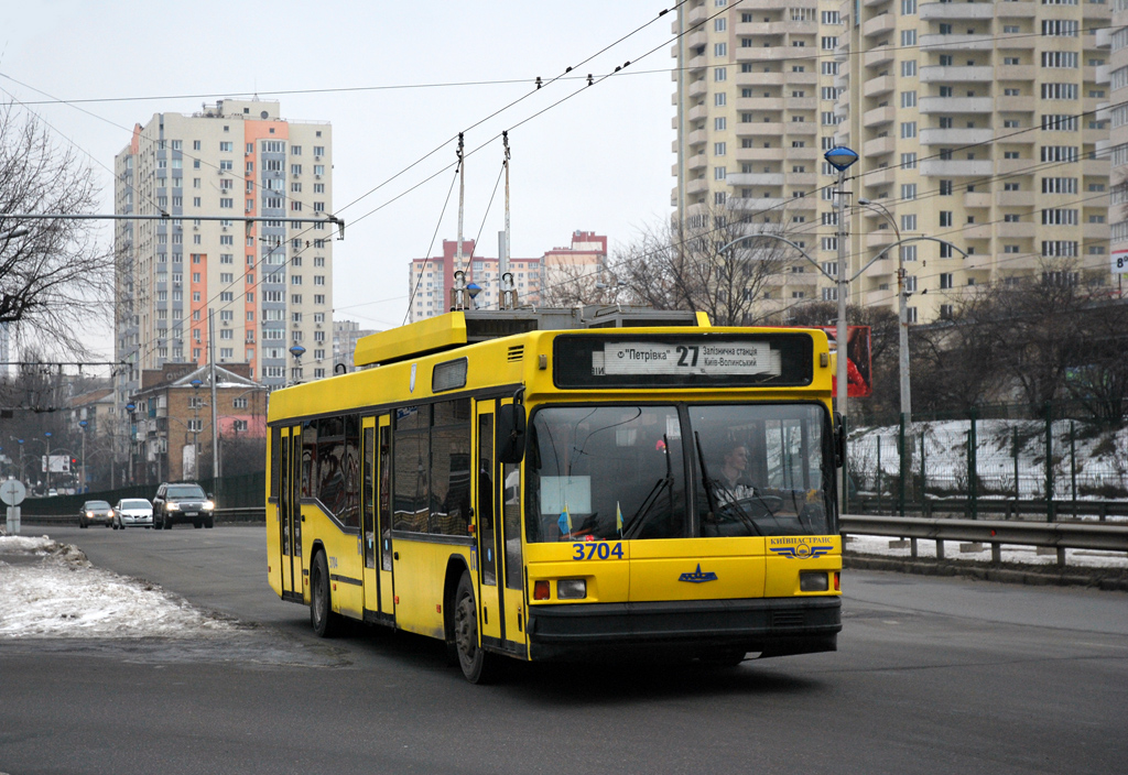Kijev, MAZ-103T — 3704