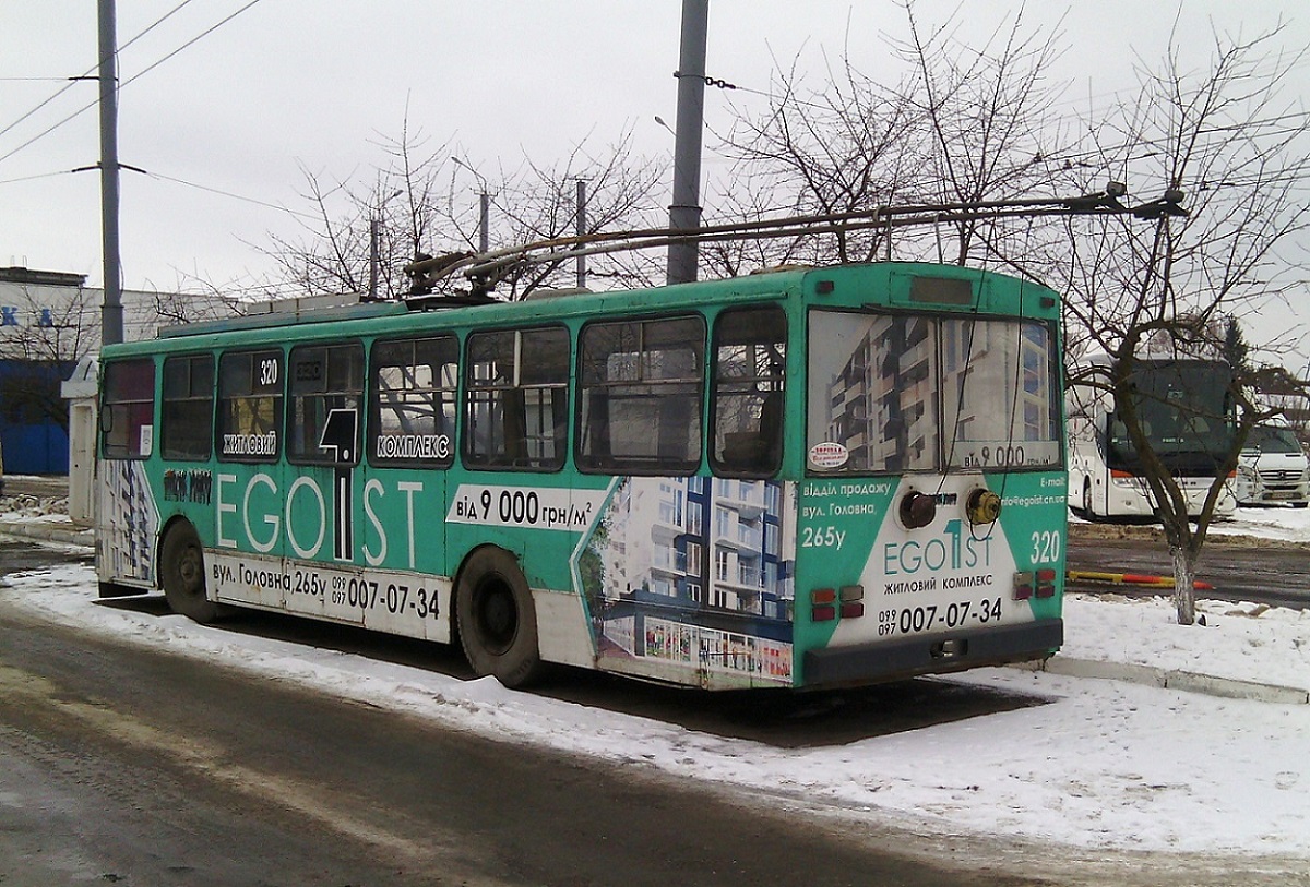 Черновцы, Škoda 14Tr02/6 № 320