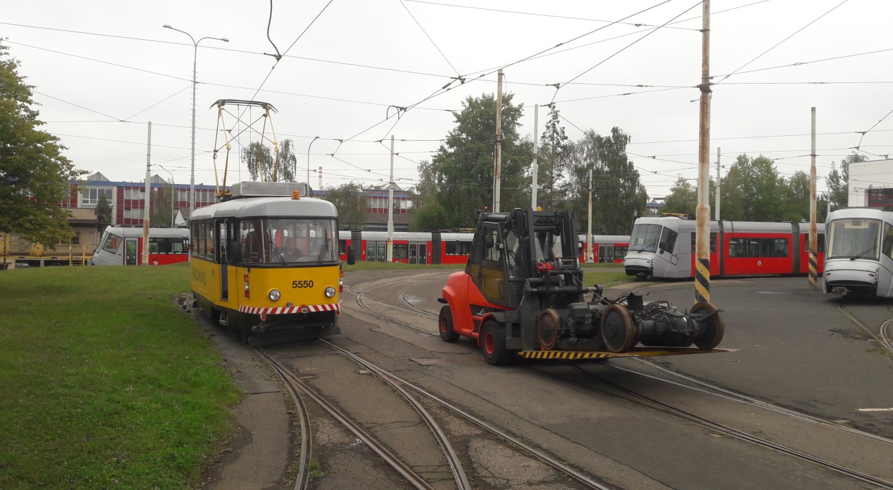Прага, Tatra T3M № 5550