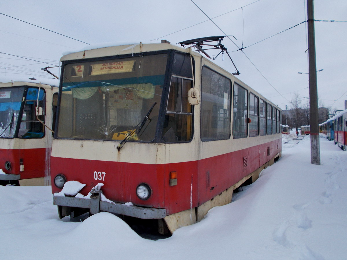 Курск, Tatra T6B5SU № 037