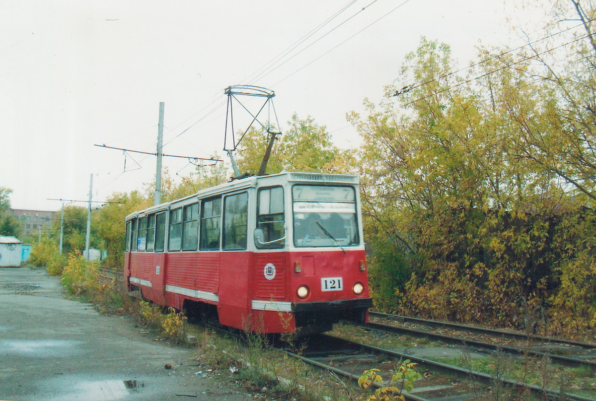 Омск, 71-605 (КТМ-5М3) № 121
