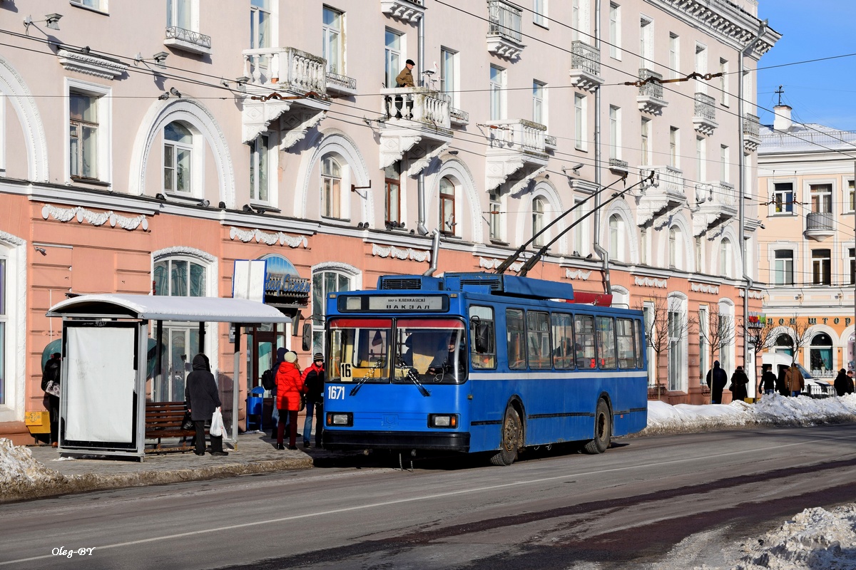 Гомель, БКМ 201А7 № 1671