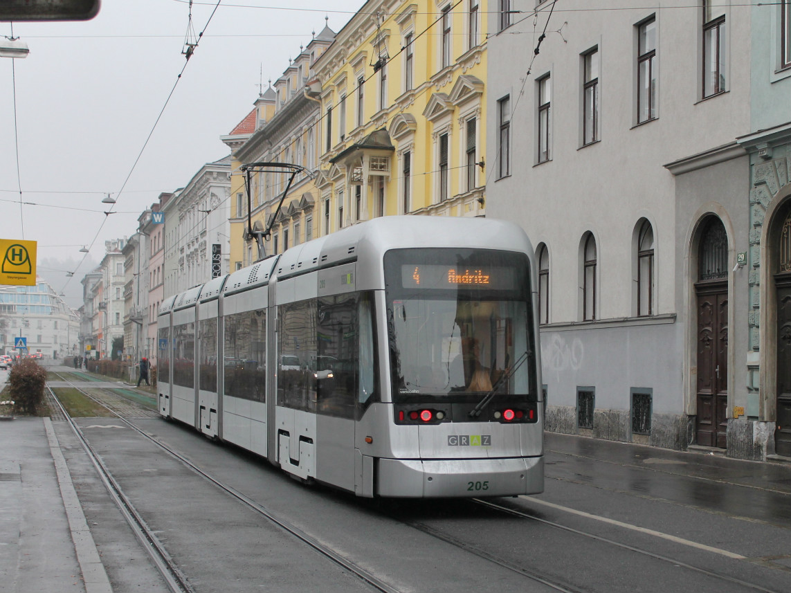 Грац, Stadler Variobahn № 205