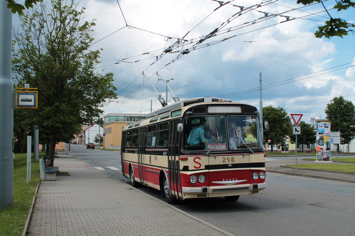 Брно, Škoda T11/0 № 248; Пльзень — 75 лет троллейбусного движения в Пльзени