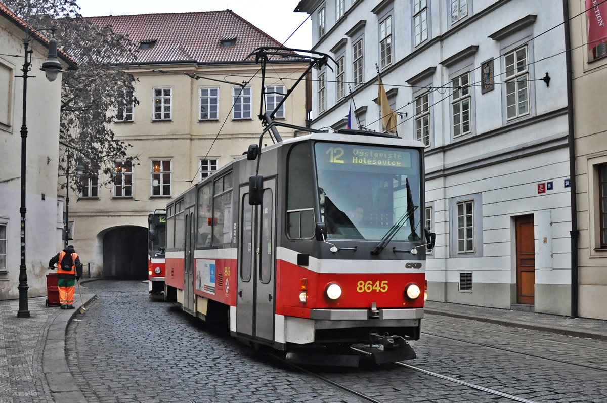 Прага, Tatra T6A5 № 8645
