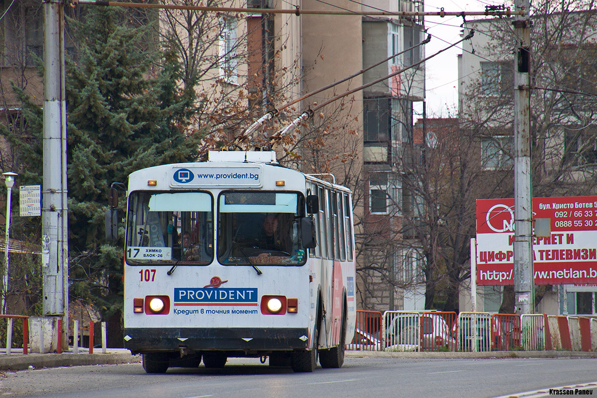 Враца, ЗиУ-682В1УБ № 107