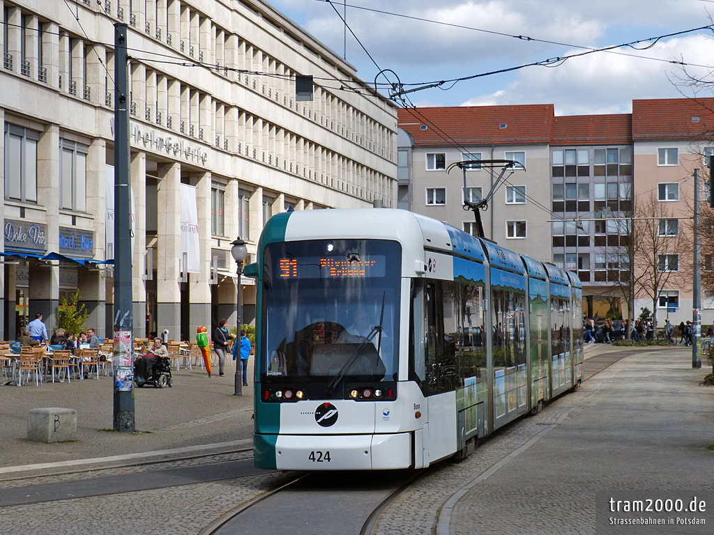 Потсдам, Stadler Variobahn № 424