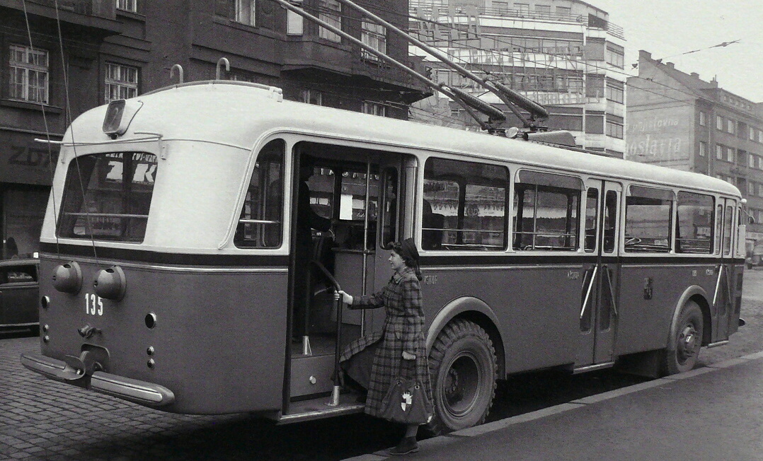 Пльзень, Škoda 6Tr2 № 135