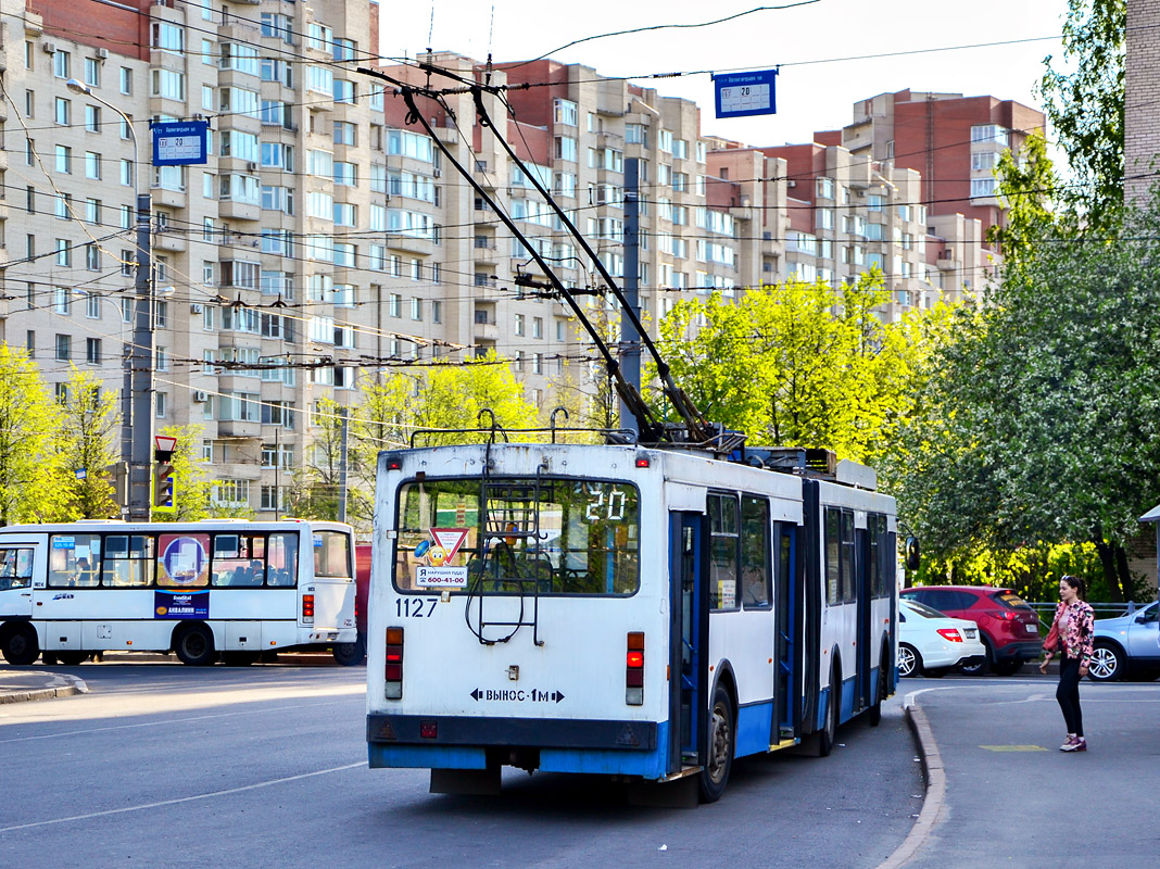 Szentpétervár, VMZ-6215 — 1127