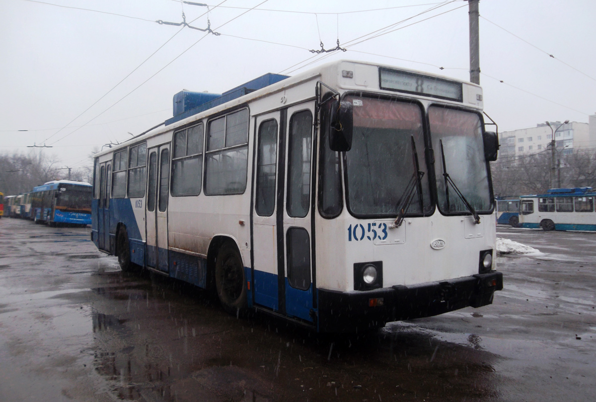 Донецк, ЮМЗ Т2 мод. 7 № 1053