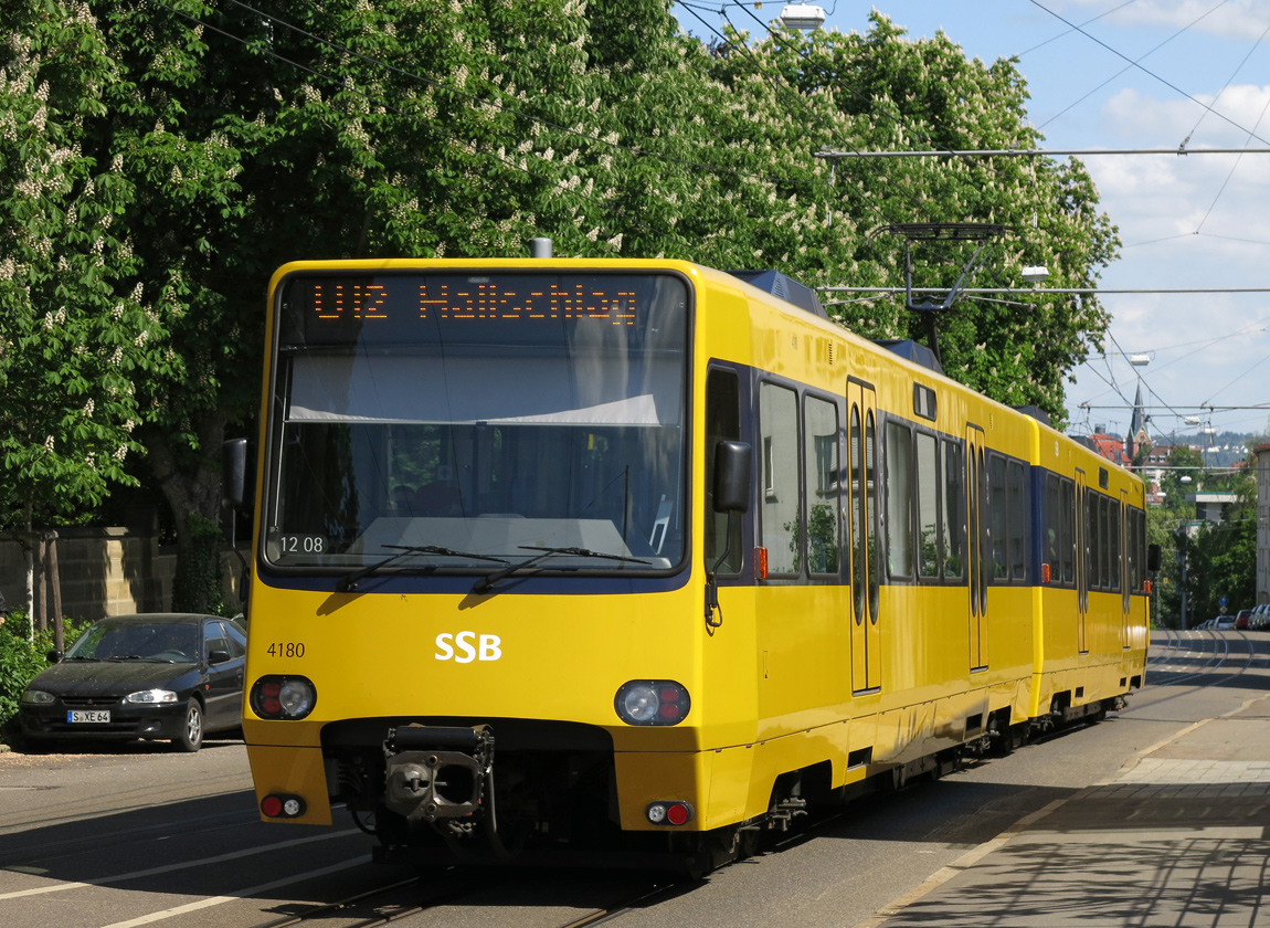 Штутгарт, Duewag DT8.S № 4180