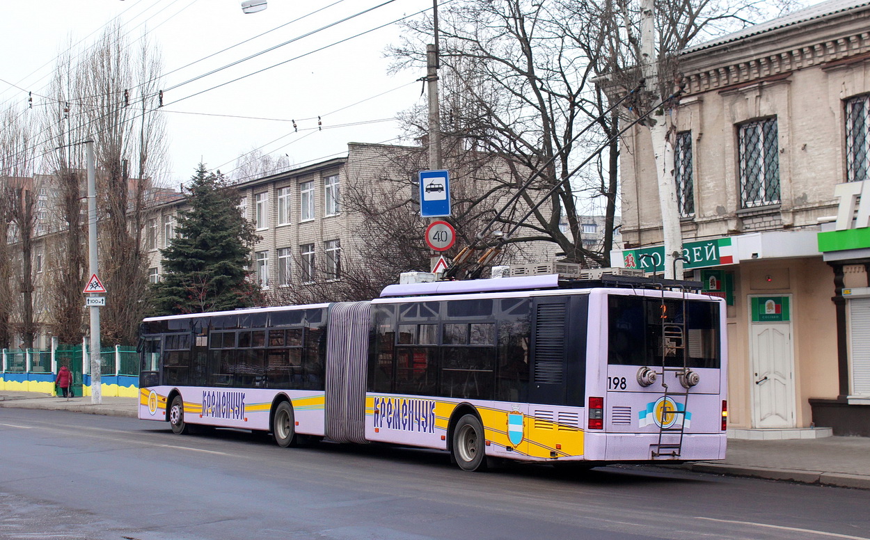 კრემენჩუკი, LAZ E301A1 № 198