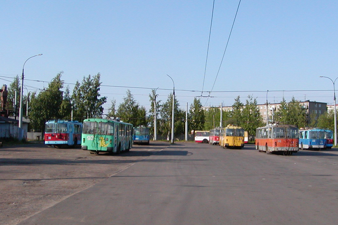 Rybińsk, ZiU-682V [V00] Nr 93; Rybińsk, ZiU-682G [G00] Nr 14