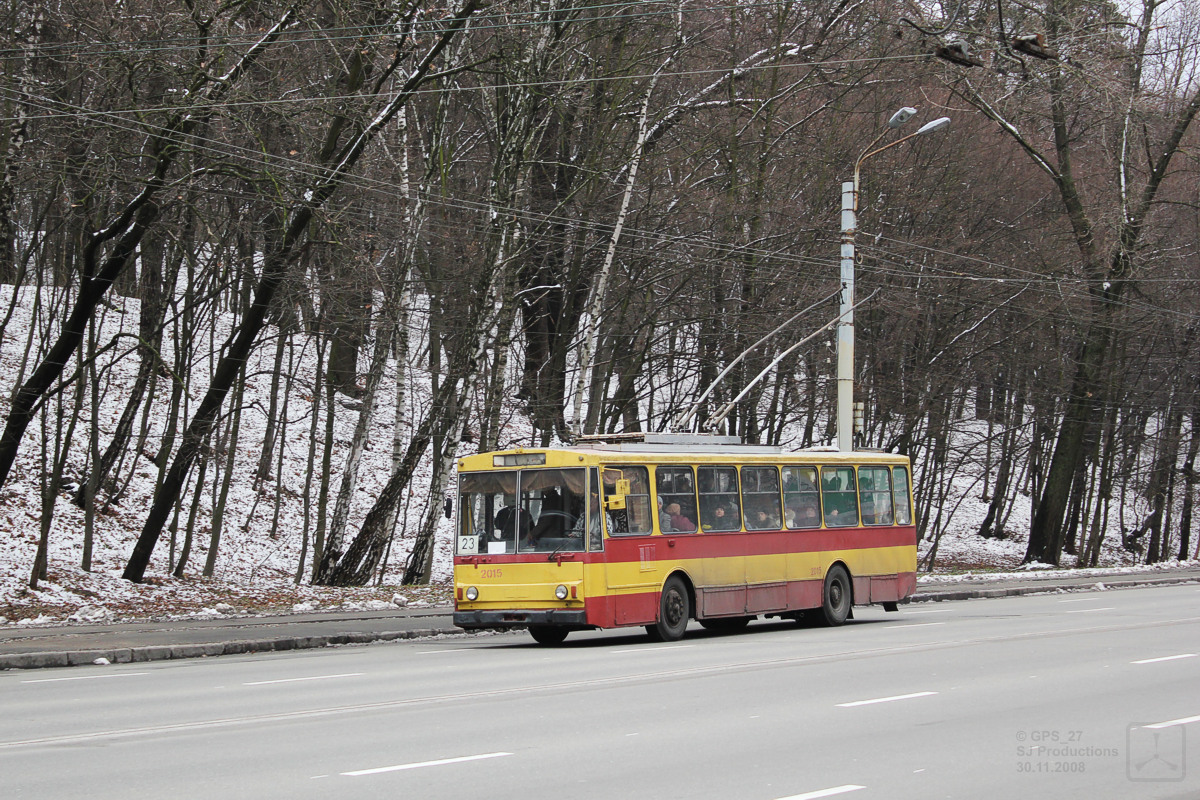 Киев, Škoda 14Tr02/6 № 2015 Киев, Škoda 14Tr02/6 № 2015