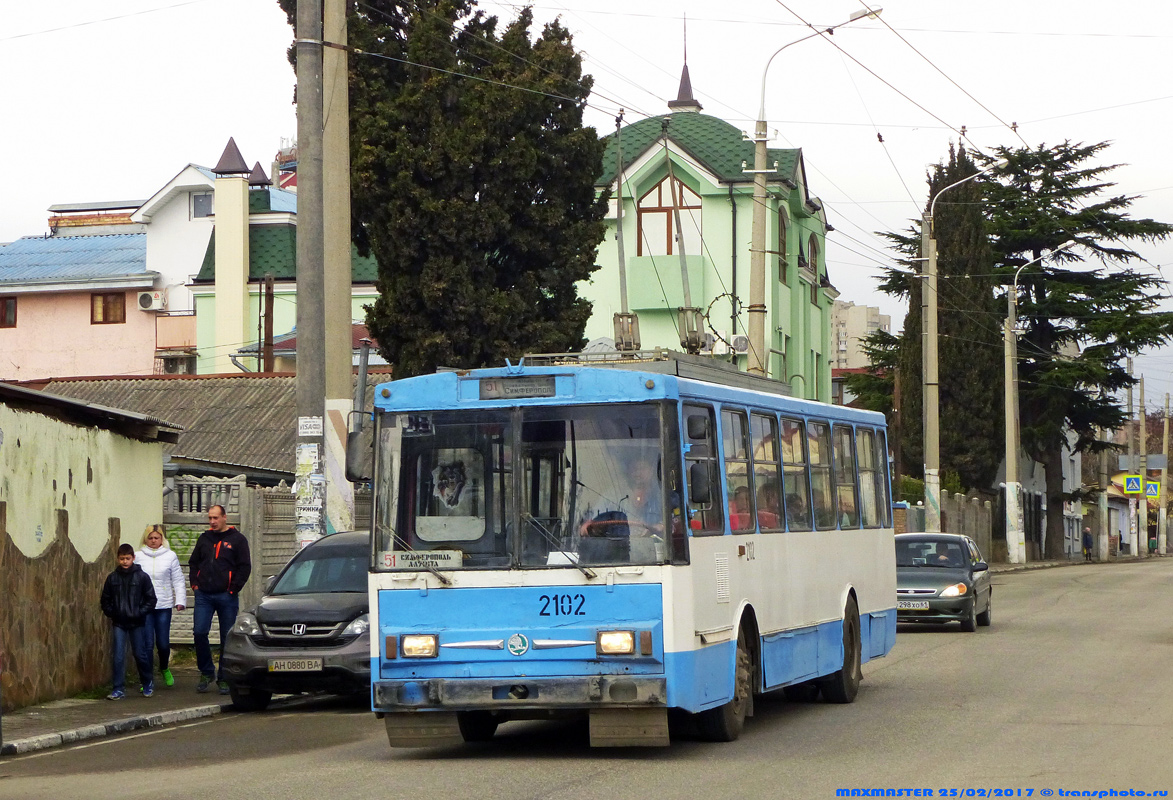Krimas trolejbuss, Škoda 14Tr89/6 № 2102