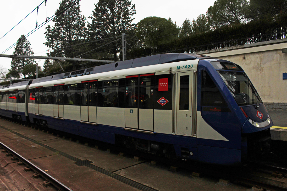 Мадрид, CAF Madrid Serie 7000 BT № M-7408