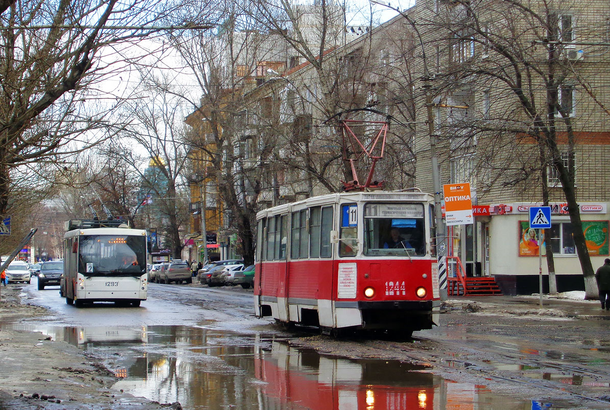 Саратов, 71-605 (КТМ-5М3) № 1244