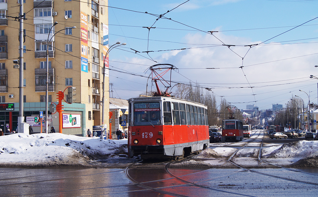 Kemerovo, 71-605A Nr. 179; Kemerovo, 71-605 (KTM-5M3) Nr. 219 Kemerovo, 71-605A Nr. 179; Kemerovo, 71-605 (KTM-5M3) Nr. 219