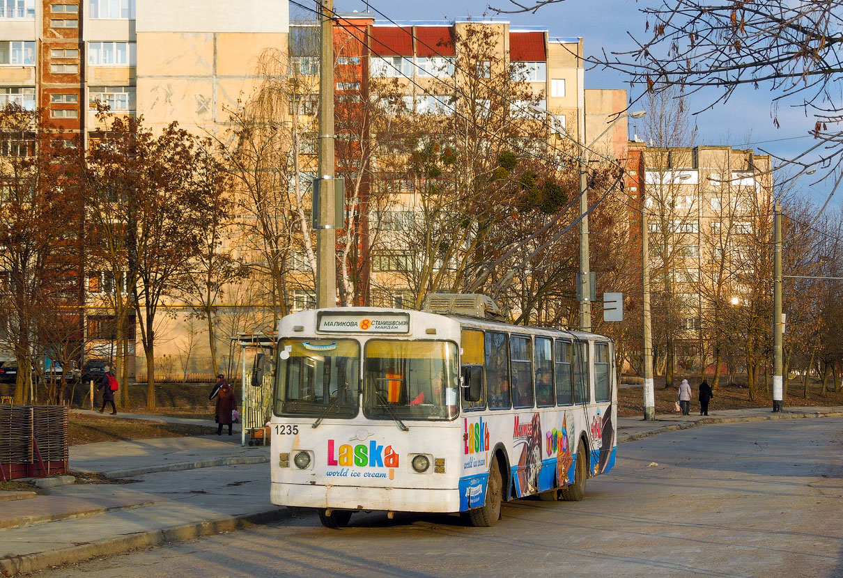 Житомир, ЗиУ-682В [В00] № 1235