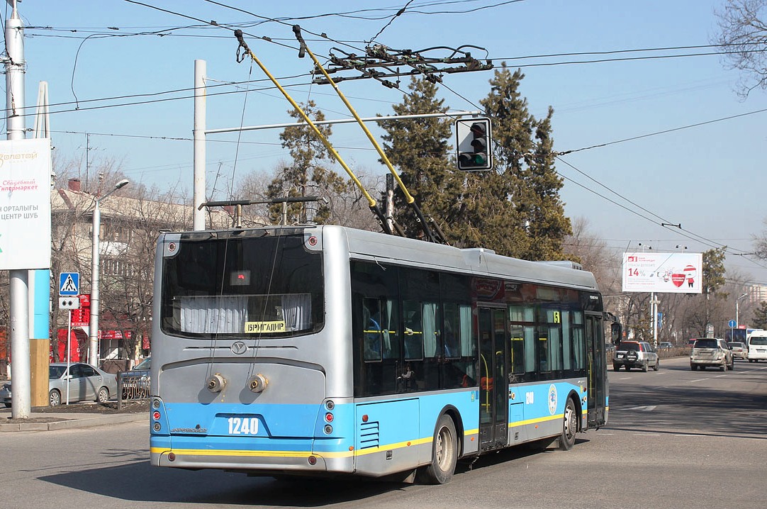Almati, YoungMan JNP6120GDZ (Neoplan Kazakhstan) № 1240