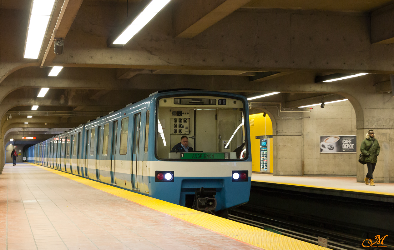 Монреаль, Canadian Vickers MR-63 моторный № 81-546; Монреаль — Métro de Montréal -> Ligne verte