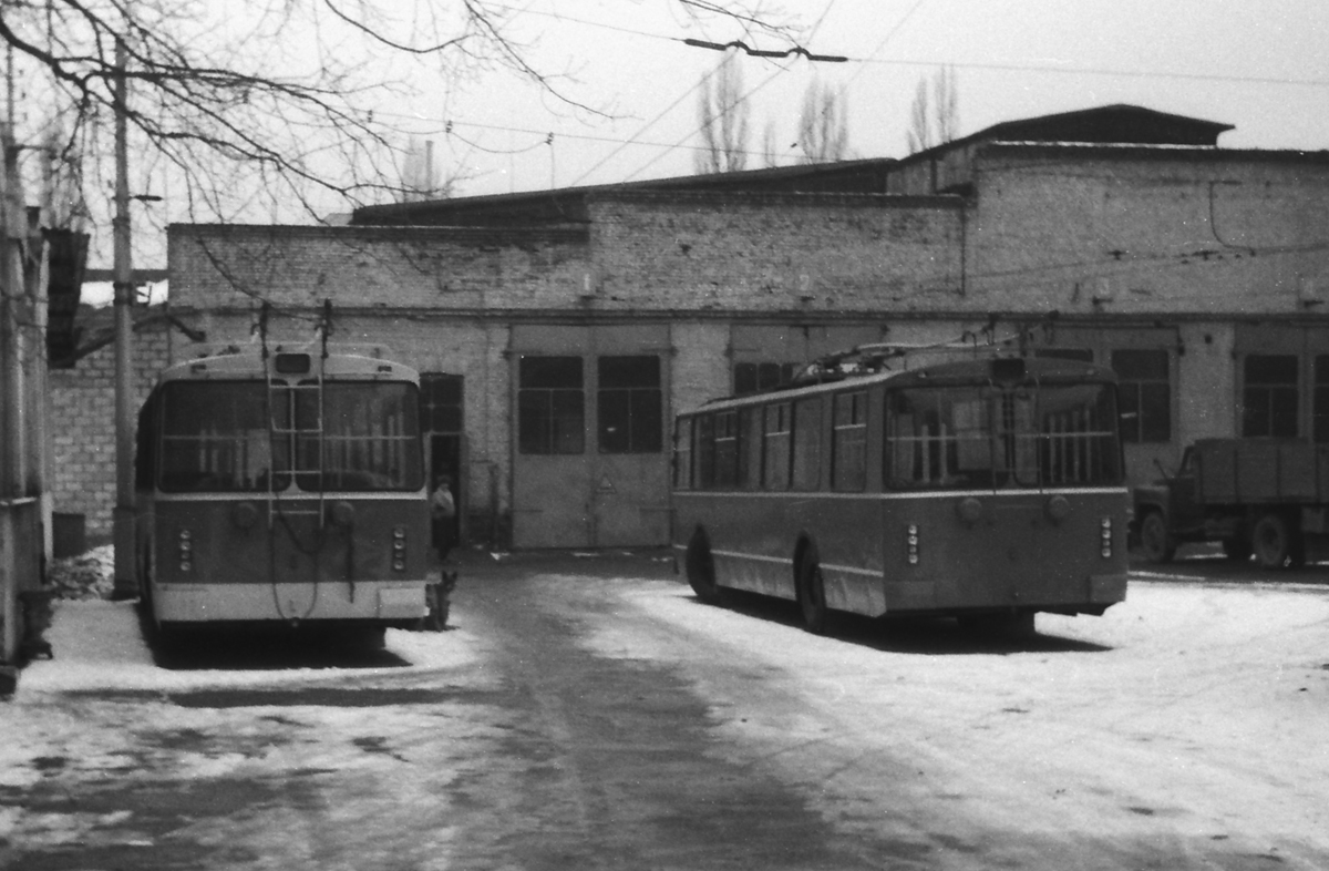 Краснодар, ЗиУ-682Г [Г00] № 094; Краснодар, ЗиУ-682Г [Г00] № 093