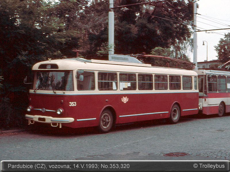 Пардубице, Škoda 9TrHT26 № 353 Пардубице, Škoda 9TrHT26 № 353