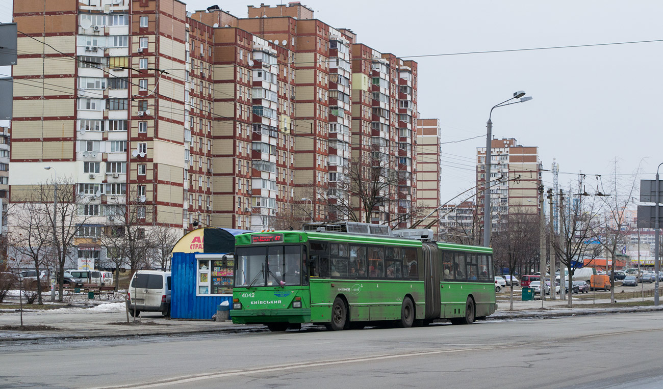 Киев, Киев-12.03 № 4042