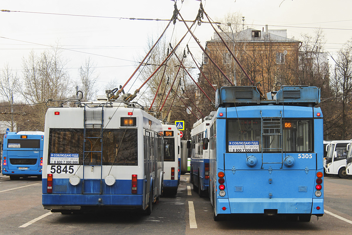 莫斯科, BKM 321 # 5845; 莫斯科, Trolza-5265.00 “Megapolis” # 5305